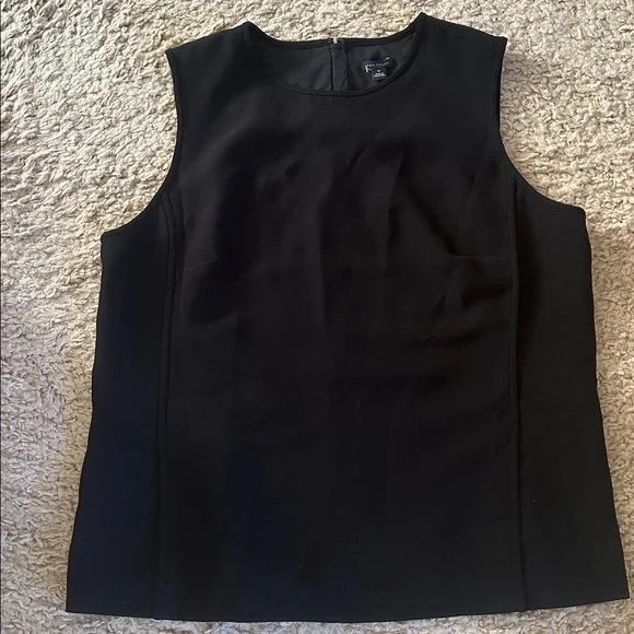 NWT Ann Taylor Black Lined Sleeveless Top (18T) - Picture 2 of 6